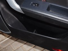 2015款 运动版 2.0L 自动 尊贵型 5座