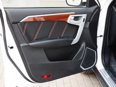 2015款 运动版 2.0L 自动 尊贵型 5座