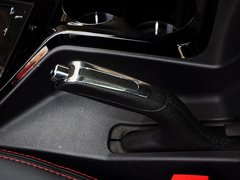 2015款 运动版 2.0L 自动 尊贵型 5座