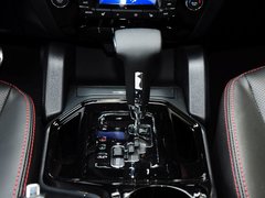 2015款 运动版 2.0L 自动 尊贵型 5座