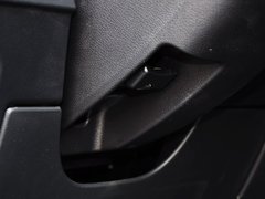 2015款 运动版 2.0L 自动 尊贵型 5座