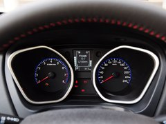 2015款 运动版 2.0L 自动 尊贵型 5座