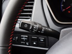 2015款 运动版 2.0L 自动 尊贵型 5座