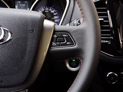 2015款 运动版 2.0L 自动 尊贵型 5座