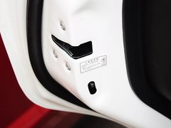 2015款 运动版 2.0L 自动 尊贵型 5座