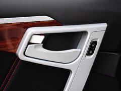 2015款 运动版 2.0L 自动 尊贵型 5座