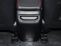 2015款 运动版 2.0L 自动 尊享型 5座