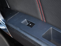 2015款 运动版 2.0L 自动 尊享型 5座