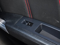2015款 运动版 2.0L 自动 尊享型 5座