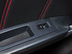 2015款 运动版 2.0L 自动 尊享型 5座