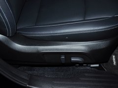 2015款 2.5i 豪华导航版 5座