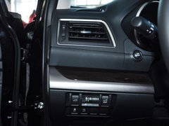 2015款 2.5i 豪华导航版 5座