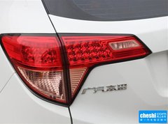 2015款 1.5 CVT 两驱舒适版 5座