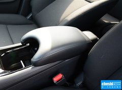 2015款 1.5 CVT 两驱舒适版 5座