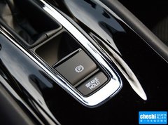 2015款 1.5 CVT 两驱舒适版 5座