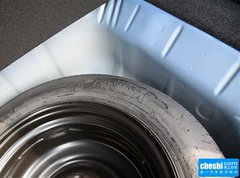 2015款 1.5 CVT 两驱舒适版 5座