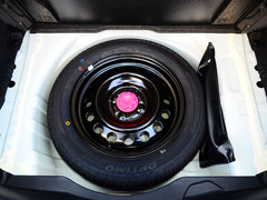2015款 1.5E 自动 魅动版