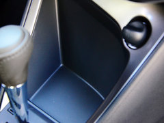2015款 1.5E 自动 魅动版