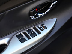 2015款 1.5E 自动 魅动版