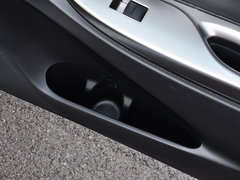 2015款 1.5E 自动 魅动版