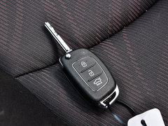 2015款 1.6L 手动 时尚型