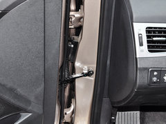 2015款 1.6L 手动 时尚型