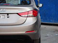 2015款 1.6L 手动 时尚型