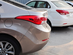 2015款 1.6L 手动 时尚型