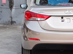 2015款 1.6L 手动 时尚型