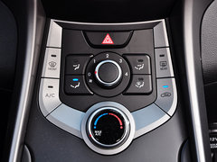2015款 1.6L 手动 时尚型