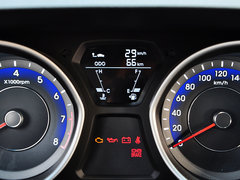 2015款 1.6L 手动 时尚型