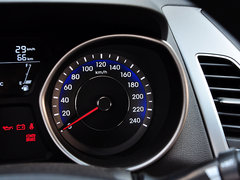 2015款 1.6L 手动 时尚型