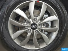 2015款 1.6L 自动 时尚型