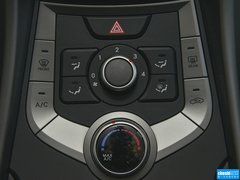 2015款 1.6L 自动 时尚型