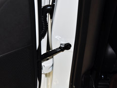 2015款 1.6L 手动 领先型