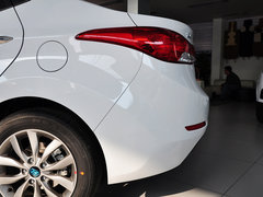 2015款 1.6L 手动 领先型