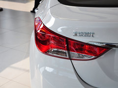 2015款 1.6L 手动 领先型