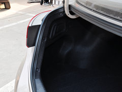 2015款 1.6L 自动 领先型