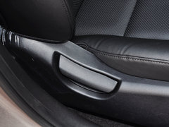 2015款 1.6L 自动 领先型
