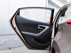 2015款 1.6L 自动 领先型