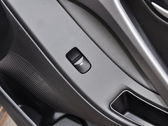 2015款 1.6L 自动 领先型