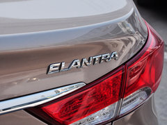 2015款 1.6L 自动 领先型