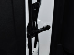 2015款 1.6L 自动 尊贵型