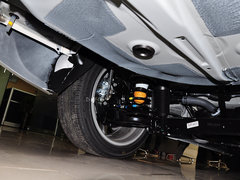 2015款 1.6L 自动 尊贵型