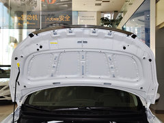 2015款 1.6L 自动 尊贵型