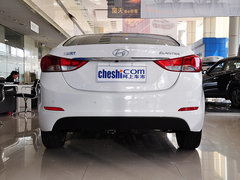 2015款 1.6L 自动 尊贵型