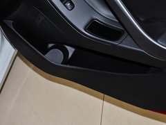 2015款 1.6L 自动 尊贵型