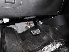 2015款 1.6L 自动 尊贵型