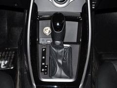 2015款 1.6L 自动 尊贵型