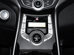 2015款 1.6L 自动 尊贵型